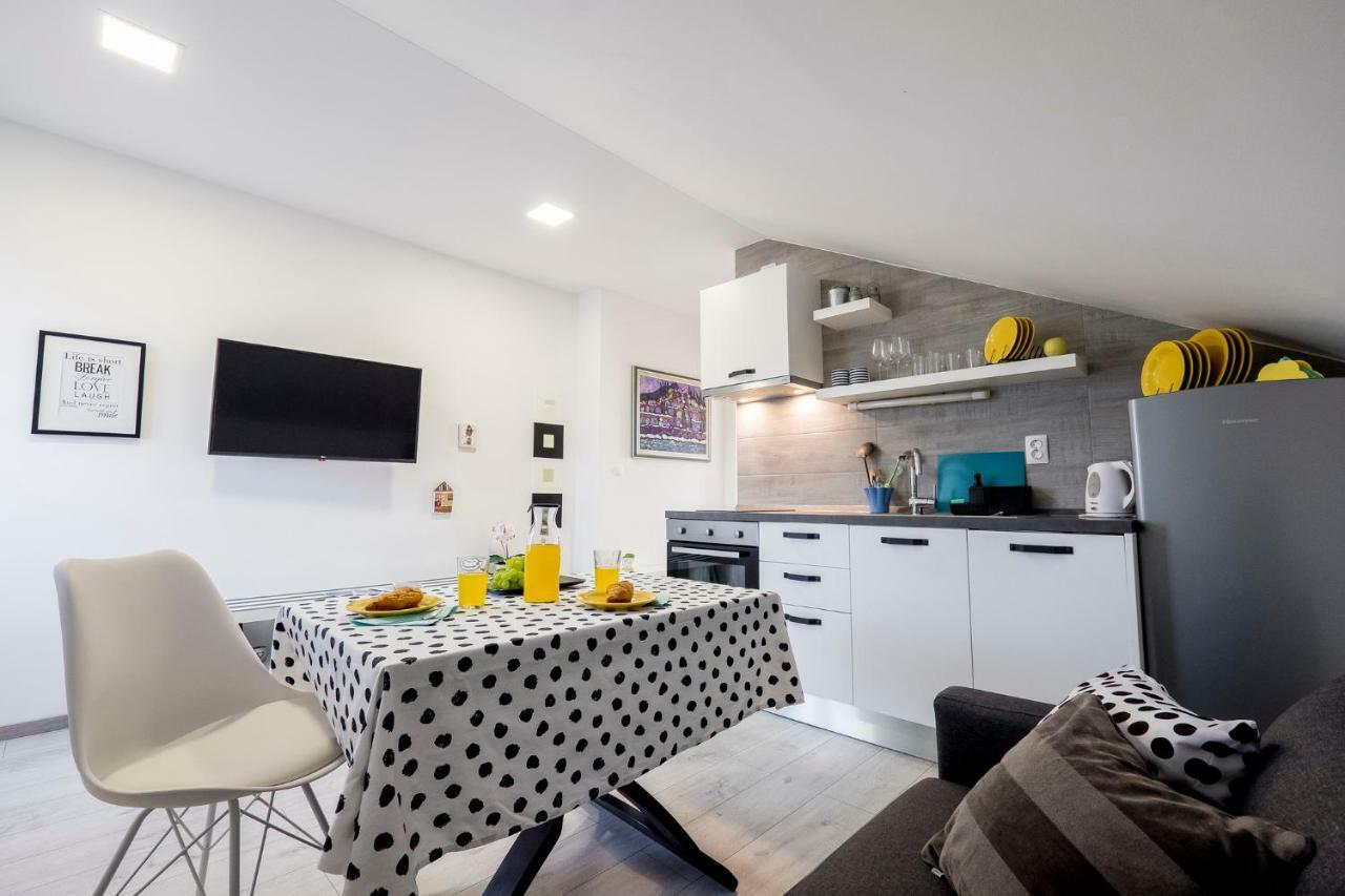 Le Petit Apartment Čilipi Екстериор снимка